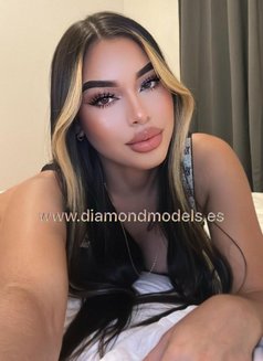 Madyson Italian. Cim Anal Sex - puta in Al Manama Photo 1 of 7