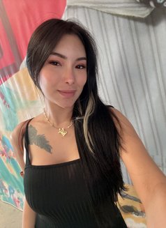 Mae Azumi - escort in Makati City Photo 3 of 16
