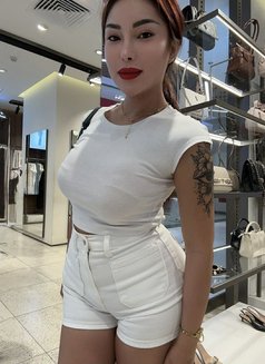 Mae Azumi - puta in Taipei Photo 4 of 10