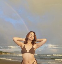 Mae - Transsexual escort in Manila