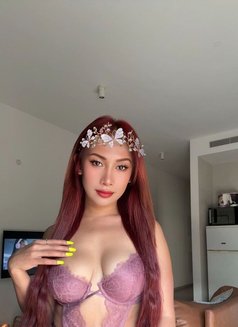 Mae - escort in Mumbai Photo 5 of 7