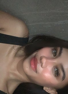 Maeve - puta in Cebu City Photo 1 of 12