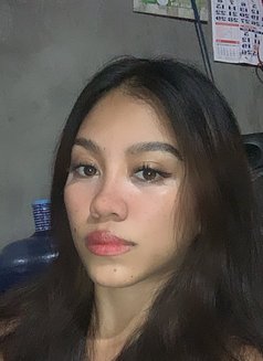 Maeve - puta in Cebu City Photo 2 of 12
