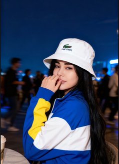 MEELEK RUSSIAN ESCORT GURGAON - Agencia de putas in Gurgaon Photo 1 of 8