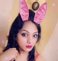 Magadhi - Acompañantes transexual in Bangalore