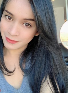 Magdalena Ts. Available Now - Transsexual escort in Bali Photo 4 of 10