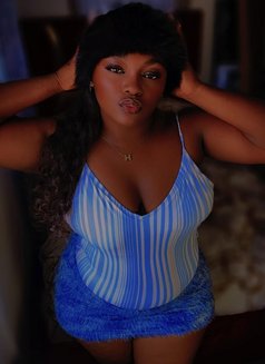 Alina outcal - puta in Nairobi Photo 4 of 6