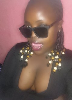 Maggie Diva - escort in Nairobi Photo 5 of 7