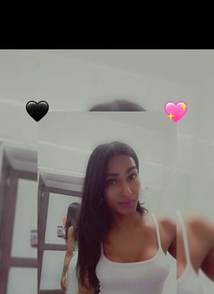 Maggie - Transsexual escort in Navi Mumbai Photo 2 of 5