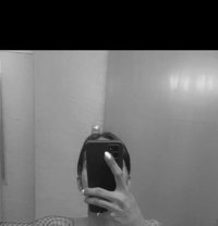 Maggie - Transsexual escort in Mumbai