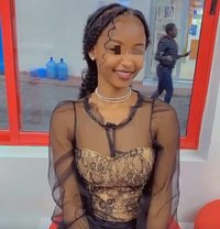 Maggie 🦋 Ka Kasweet ❣️ Petite - puta in Nairobi