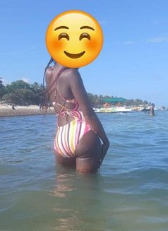 Maggie - masseuse in Nairobi Photo 4 of 4