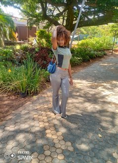 Maggie 🦋 Petite❣️juicy⚜️ - escort in Nairobi Photo 8 of 13