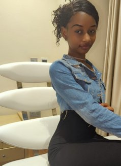 Maggie 🦋 Petite❣️juicy⚜️ - escort in Nairobi Photo 16 of 16