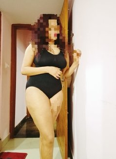 Ilyne real meet - escort in Bangalore Photo 11 of 12