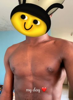 Magic Chocolate - Male escort in Bangalore Photo 5 of 5