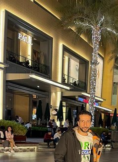 Magic Dubai - Acompañantes masculino in Dubai Photo 2 of 4