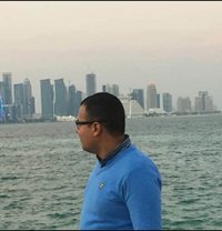 Magic - Male adult performer in Doha