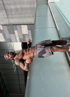 Magicblacktool - Male escort in Dubai Photo 8 of 12