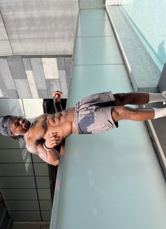Magicblacktool - Male escort in Dubai Photo 9 of 12