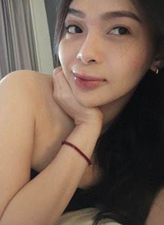 MAGNANAKAW - escort in Singapore Photo 5 of 9