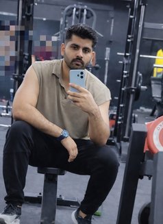 Magnetic Calm, Elegant Care - masseur in Abu Dhabi Photo 4 of 7