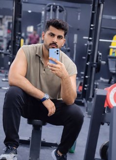 Magnetic Calm, Elegant Care - Male adult performer in Abu Dhabi Photo 4 of 6