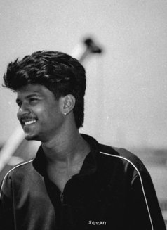 Mah9 - Male escort agency in Bangalore Photo 2 of 2