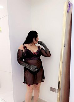 Maha Ali - escort in Dubai Photo 2 of 5