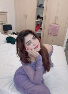 Maha - escort in Dubai Photo 3 of 8