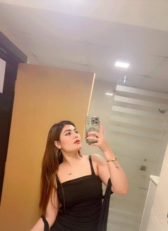 Maha - escort in Dubai Photo 6 of 8