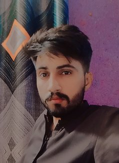 Mahaaz - Male escort in Lahore Photo 1 of 2