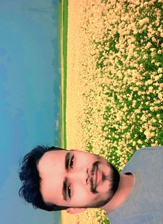 Mahade - Male escort in Dhaka Photo 3 of 3