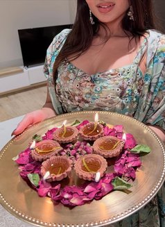 Mahak Arora - escort in New Delhi Photo 3 of 3