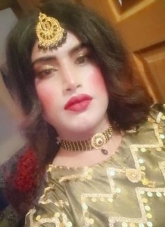 Maham Doll - Transsexual escort in Islamabad Photo 3 of 6