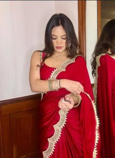 Maham - puta in Dubai Photo 1 of 5