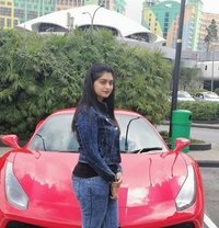Mahanoor - escort in Dubai