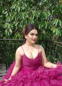 Mahek Koure - Transsexual escort in Pune Photo 21 of 21