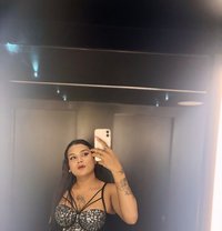Sassy girl Mahek - Transsexual escort in New Delhi