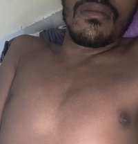 Mahesh - Intérprete masculino de adultos in Raipur