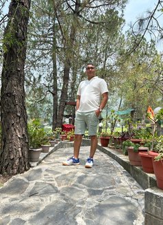 Mahesh Kumar - Male adult performer in Gurgaon Photo 3 of 6