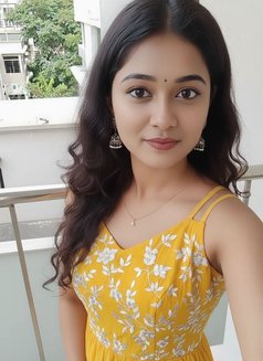 Mahi 97797 Now 23517 Esscort Service - escort in Chandigarh Photo 1 of 2