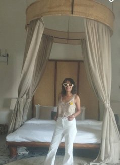 Mahi 99 - escort in Mumbai Photo 5 of 6