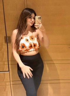 MODEL 𝗢𝘂𝘁𝗰𝗮𝗹𝗹𝘀 𝗛𝗼𝘁𝗲𝗹 & Cam - escort in Bangalore Photo 3 of 7