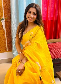 MODEL 𝗢𝘂𝘁𝗰𝗮𝗹𝗹𝘀 𝗛𝗼𝘁𝗲𝗹 & Cam - escort in Bangalore Photo 5 of 7