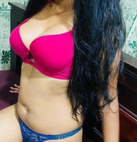 Mahi, Delhi(ashram) Young N Hot Girl - escort in New Delhi