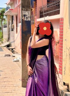 Mahi for Real Meet & Cam Show - escort in Chennai Photo 2 of 4