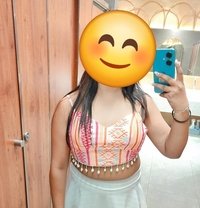 Alisha kour college girl - escort in New Delhi