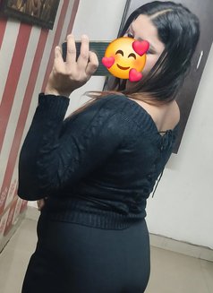 Mahi - Chubby, Horny, MILF Independent - escort in New Delhi Photo 5 of 5