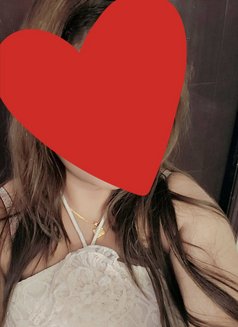 Pihu singh independent girl - puta in Noida Photo 1 of 5